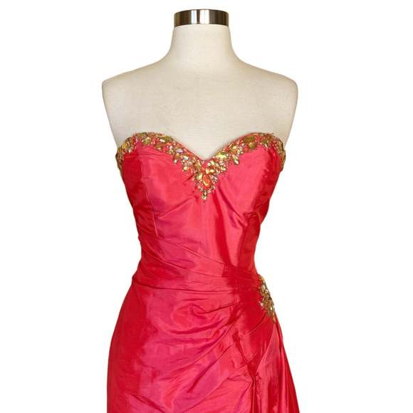 Elegant Strapless Pink Prom Dress - Picture 4 of 15